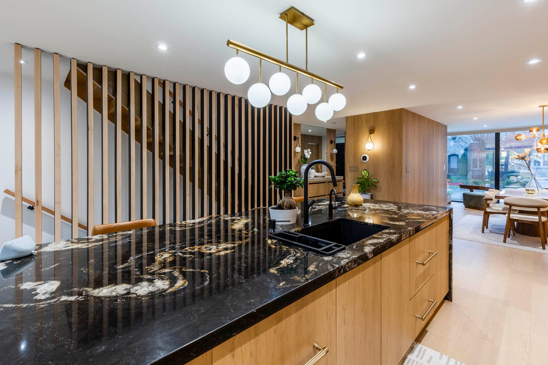 Balliol Street Kitchen - Davisville, Toronto